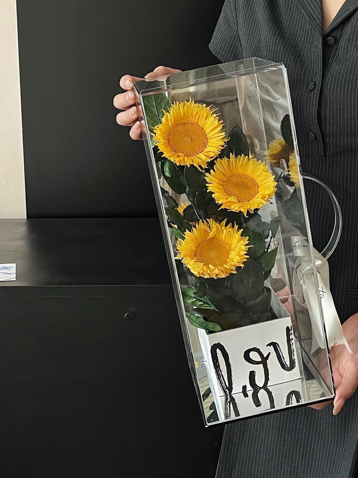 Universe Romance Preserved Sunflower Box