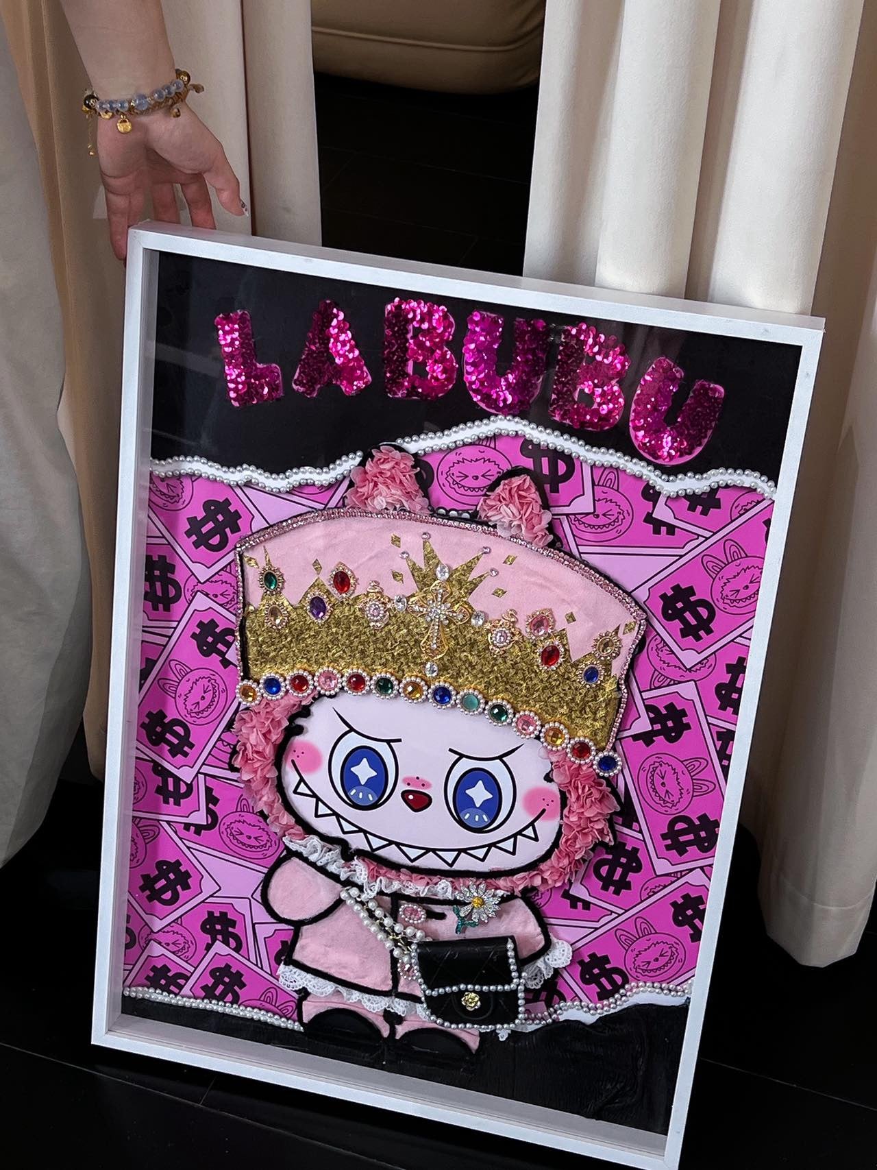 LABUBU Queen Preserved Flower Art Frame | G-Dragon Inspired Luxury Shadow Box