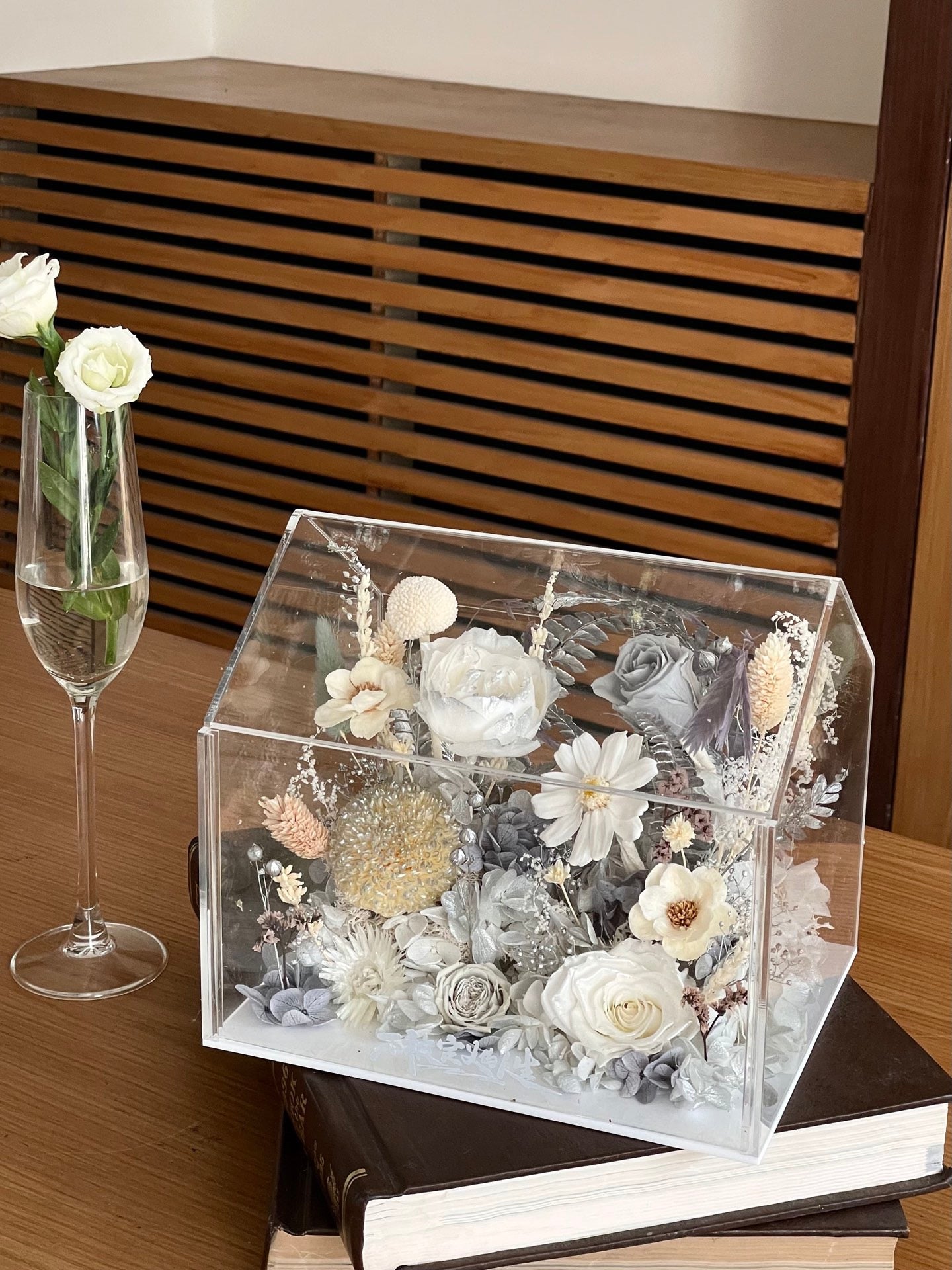 Preserved Flower House Box — Perfect for Mother’s Day / Gift for Mum