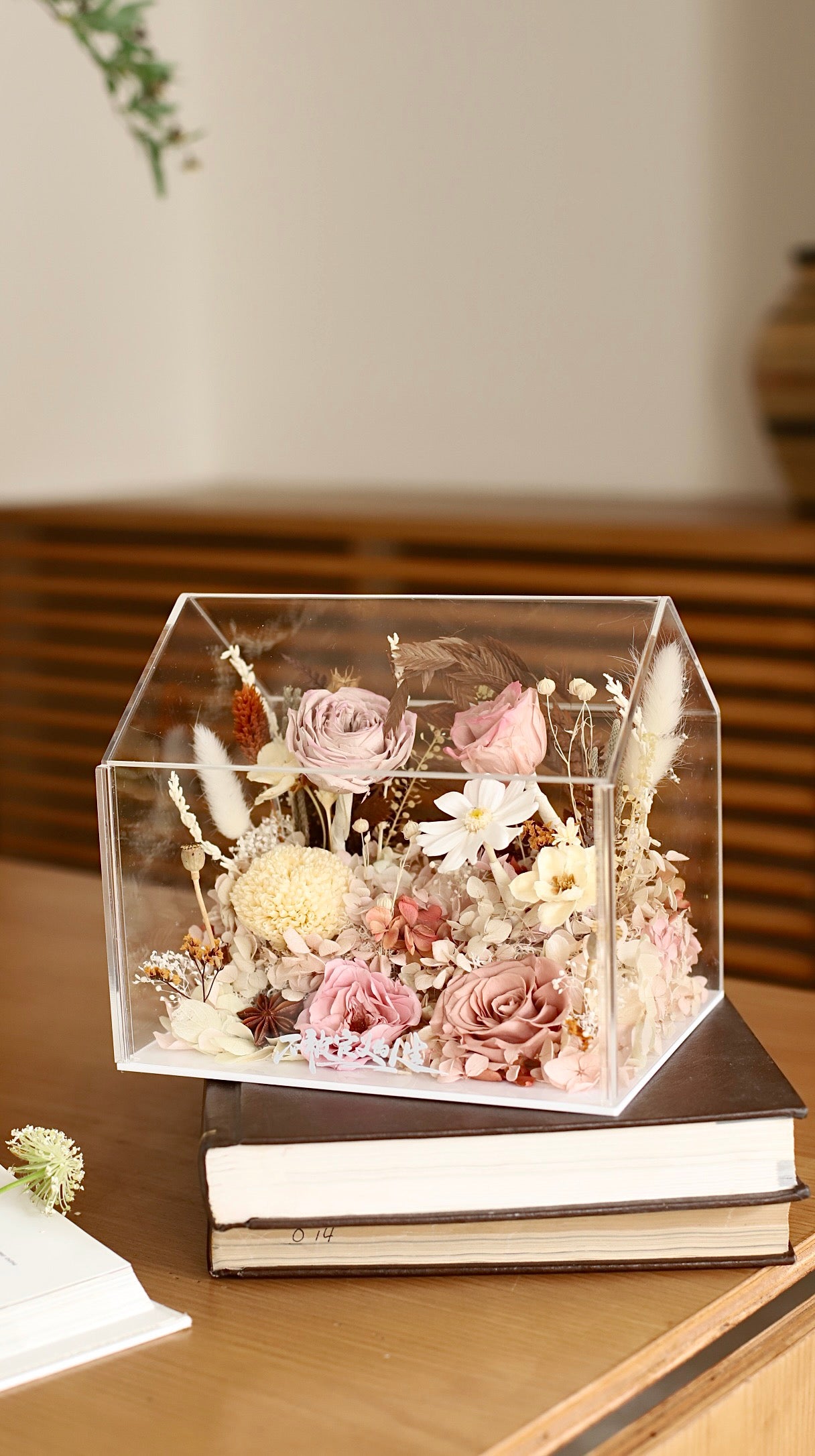 Preserved Flower House Box — Perfect for Mother’s Day / Gift for Mum