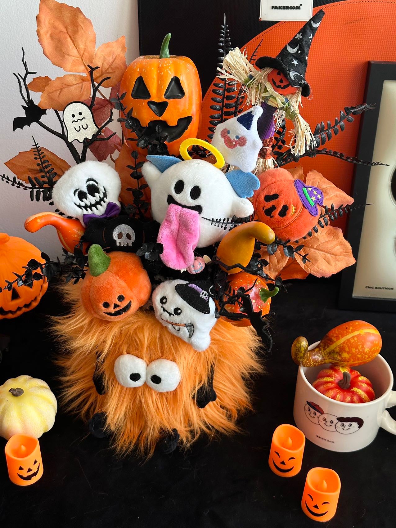 Halloween Plush Bouquet | Monster & Ghost Plush Arrangement | Cute Spooky Hug Bucket