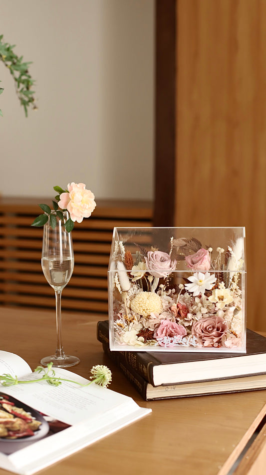 Preserved Flower House Box — Perfect for Mother’s Day / Gift for Mum
