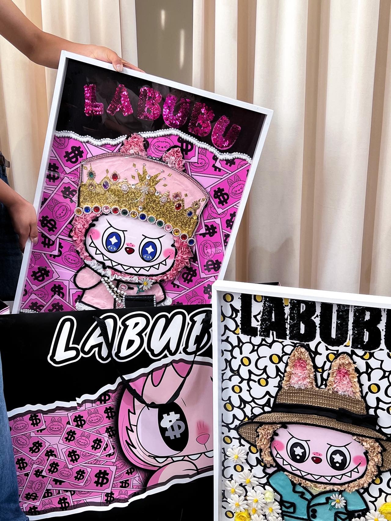 LABUBU Queen Preserved Flower Art Frame | G-Dragon Inspired Luxury Shadow Box
