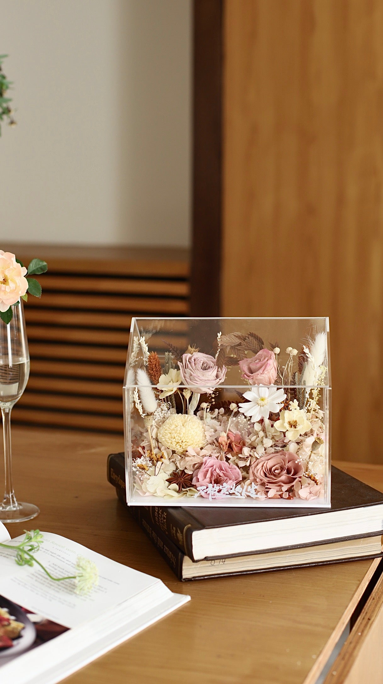 Preserved Flower House Box — Perfect for Mother’s Day / Gift for Mum