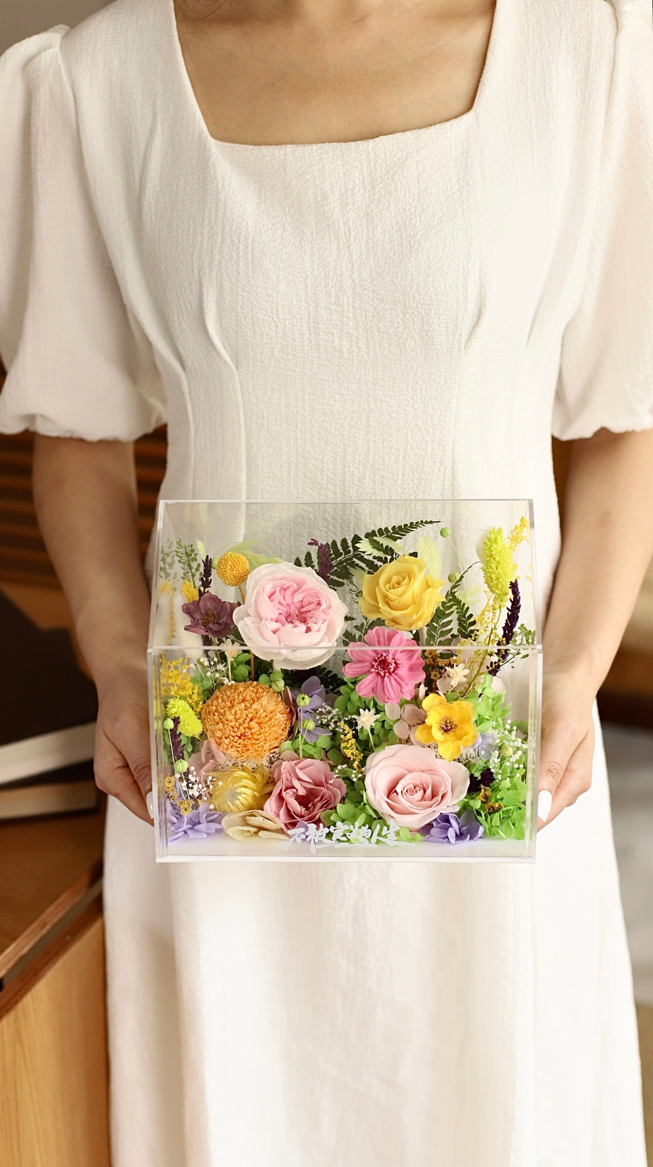 Preserved Flower House Box — Perfect for Mother’s Day / Gift for Mum