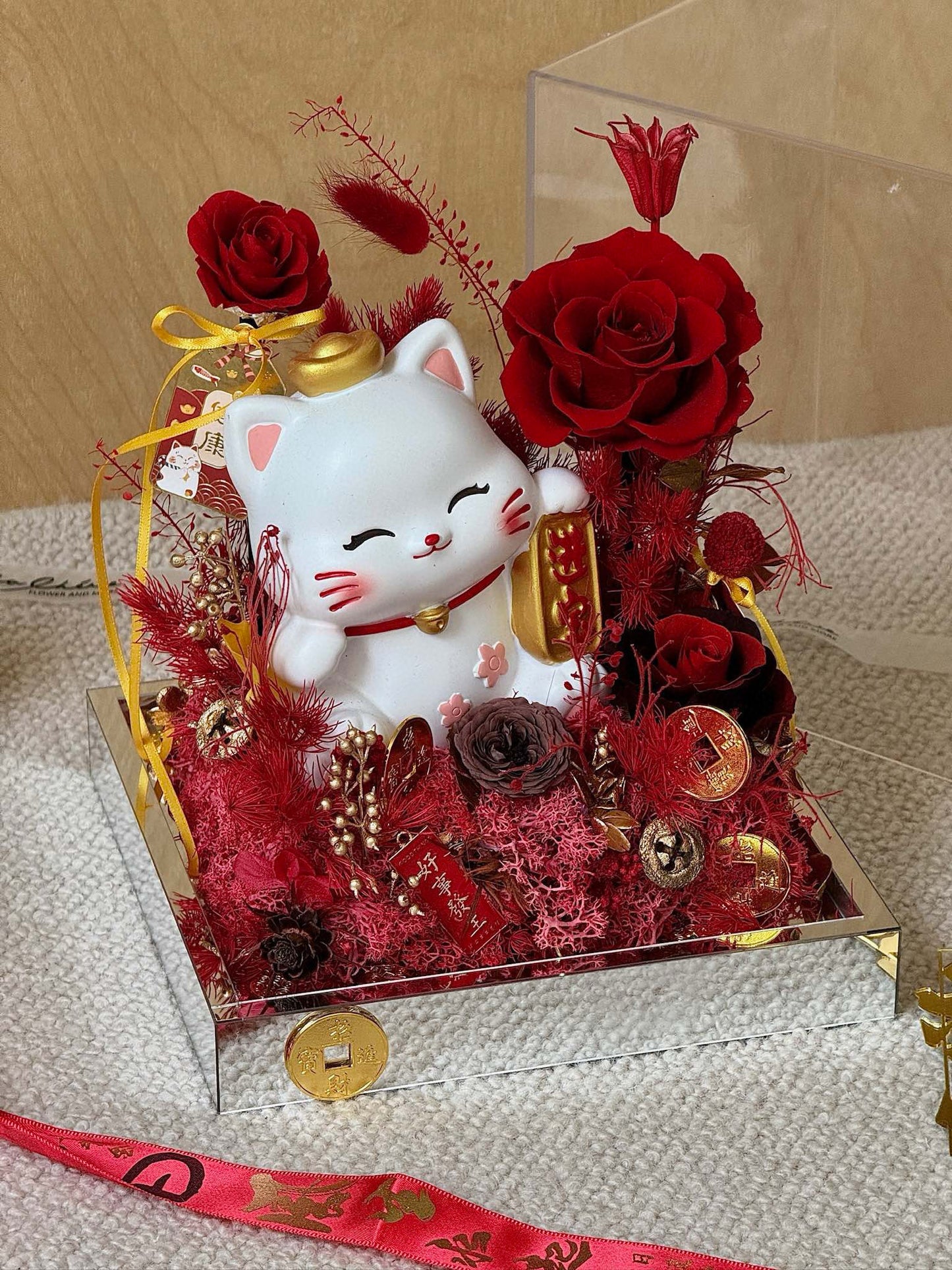笑みを浮かべる福猫 プリザーブドフラワーアレンジメント 招财猫 | 金九银十限量款